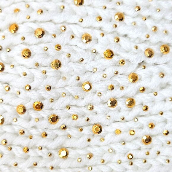 DAVID & YOUNG NWT White Gold Hand Knit Headband Ear Warmer OS Buttons Snow Cold - Picture 7 of 11